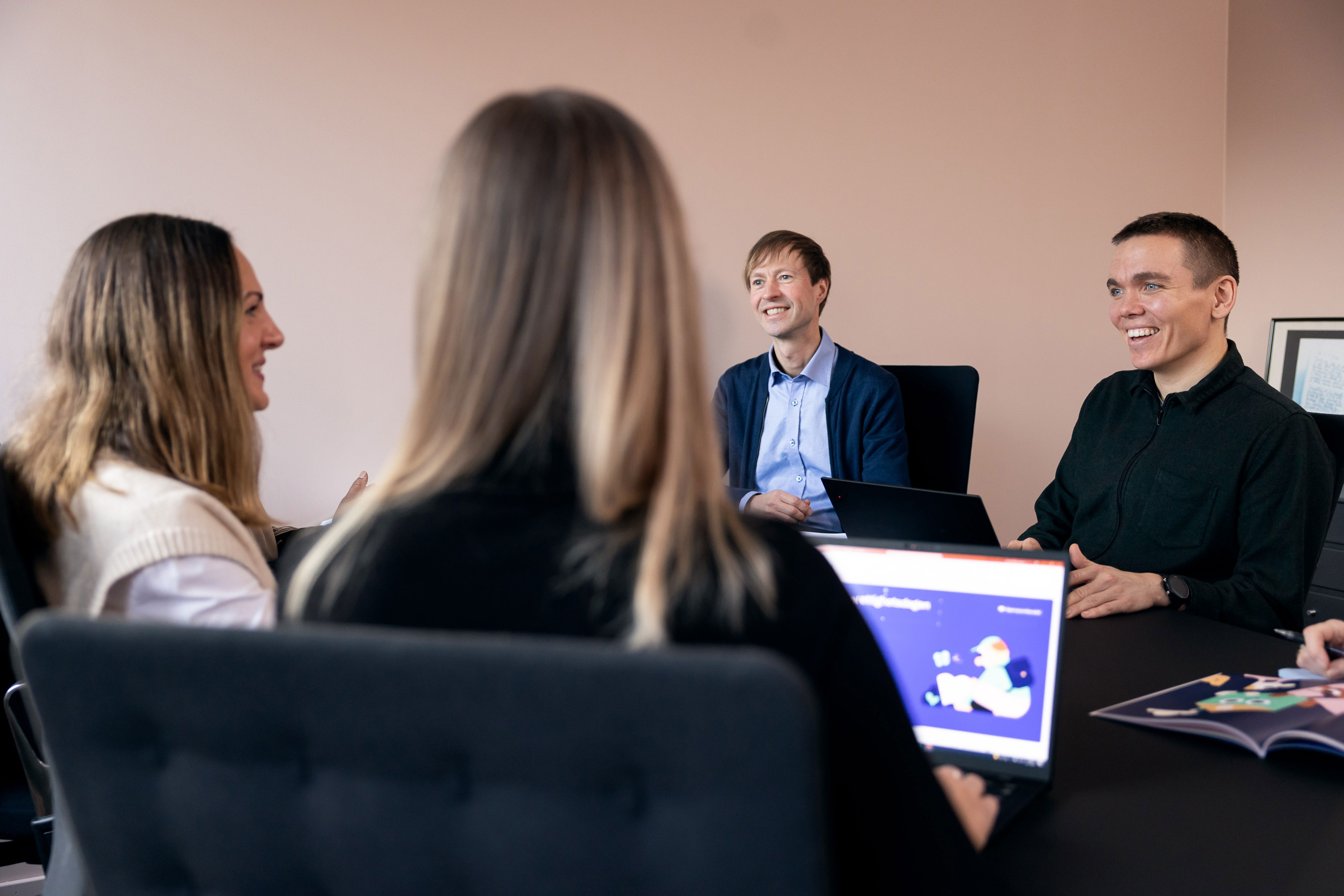 Ansatte i møte hos Barneombudet