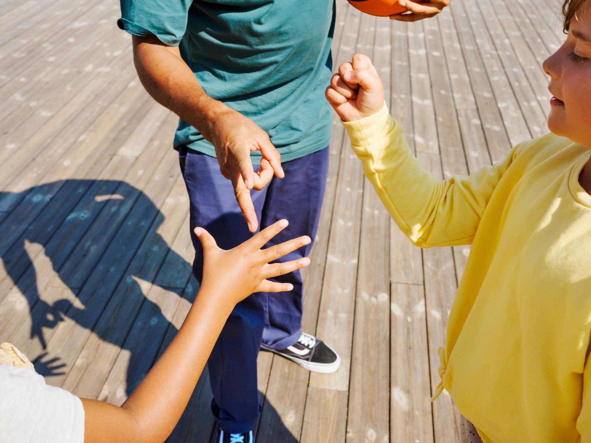 Barneombudet: fritid og stein, saks, papir