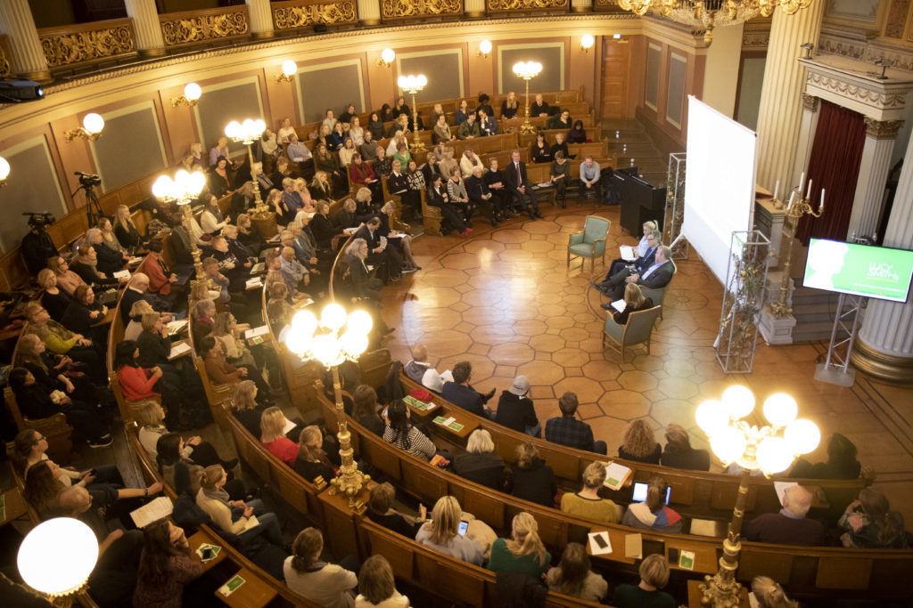 Sara Eline Gronvold Bjorn Erik Thon Jon Wessel Aas og Inga Bejer Engh