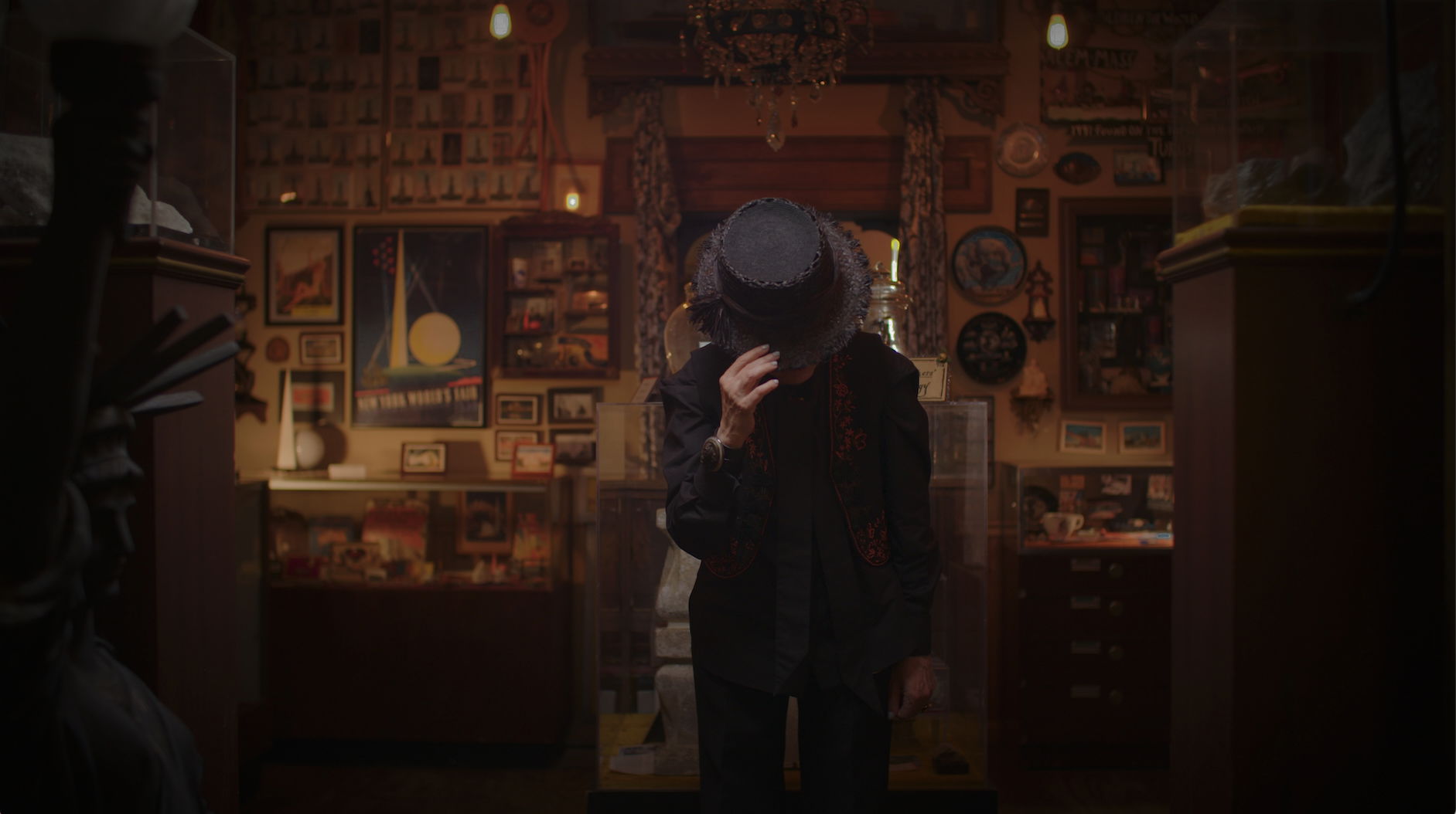 Giannina Braschi - The Waste Land - T. S. Eliot