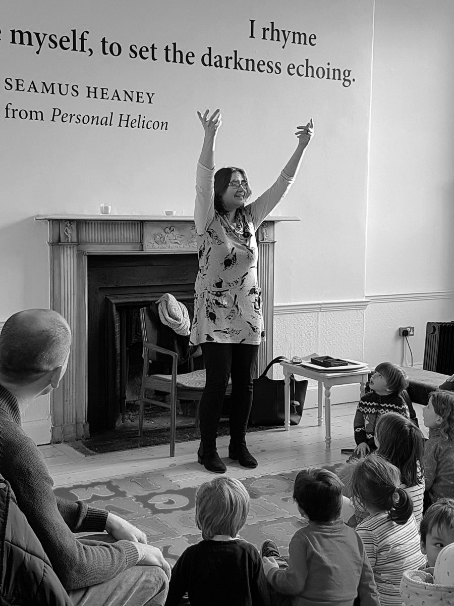 Poetry Ireland no credit