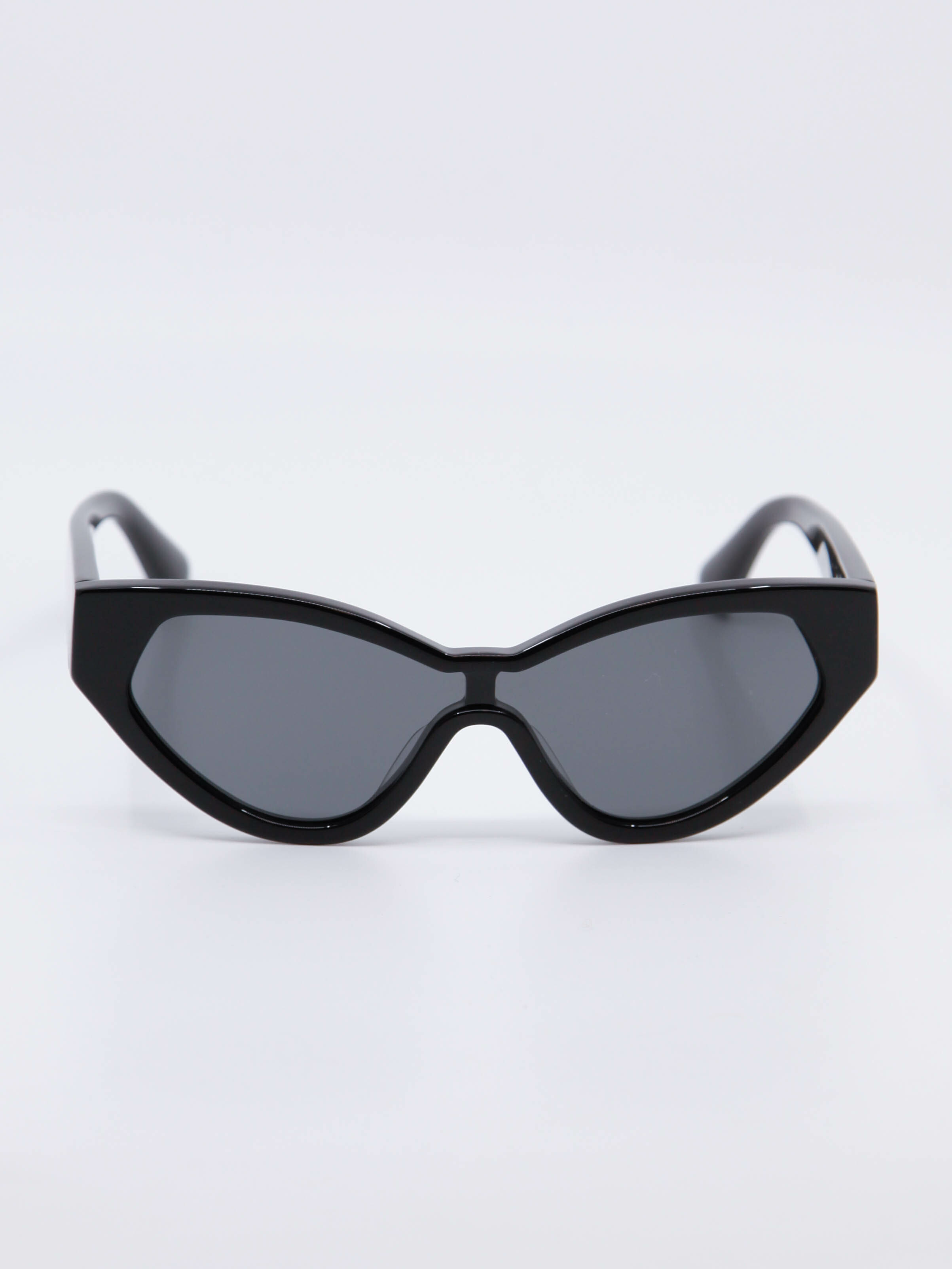 Cat-eye solbrille i svart