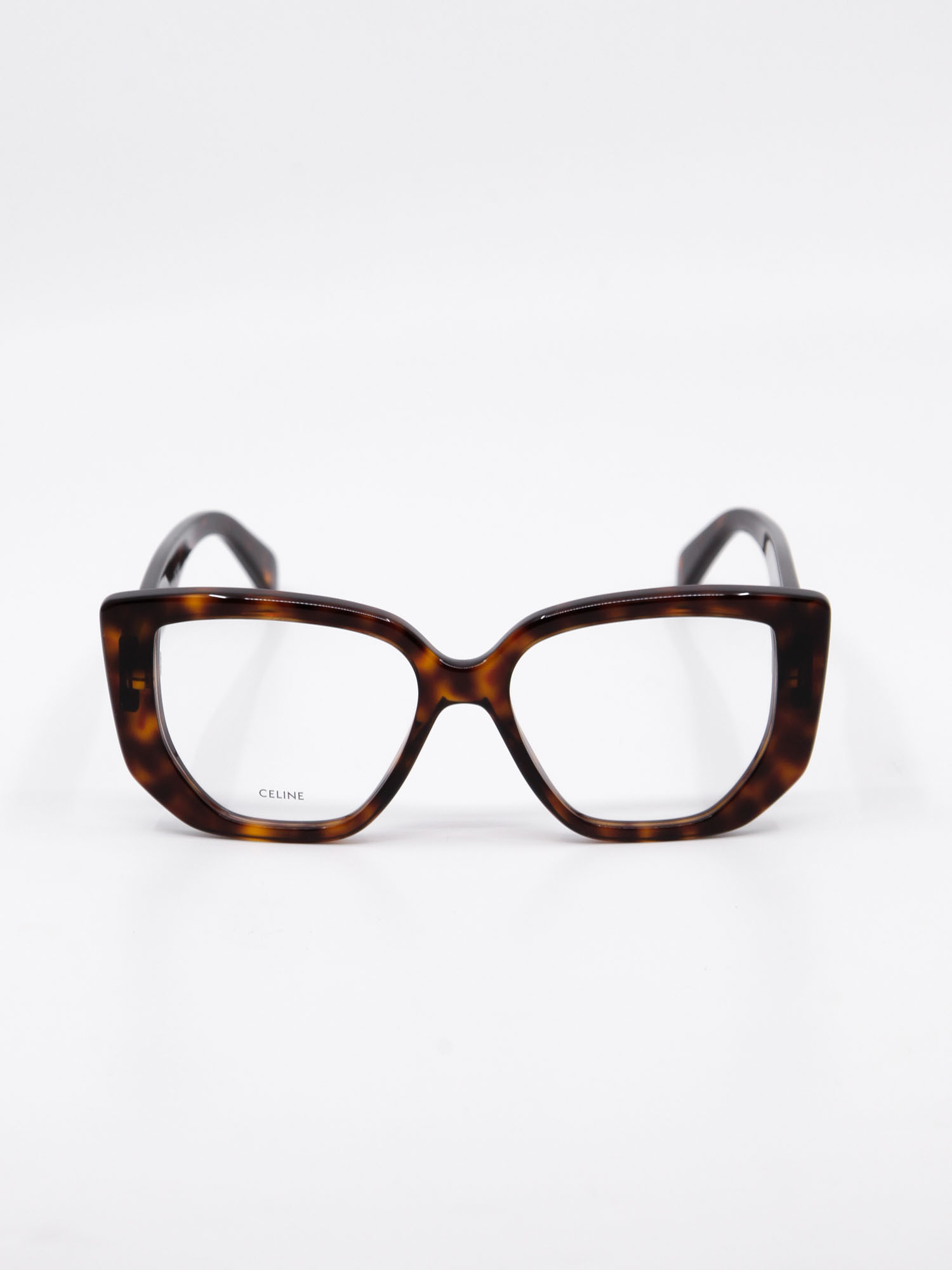 Innfanting med cateye og oversized passform.