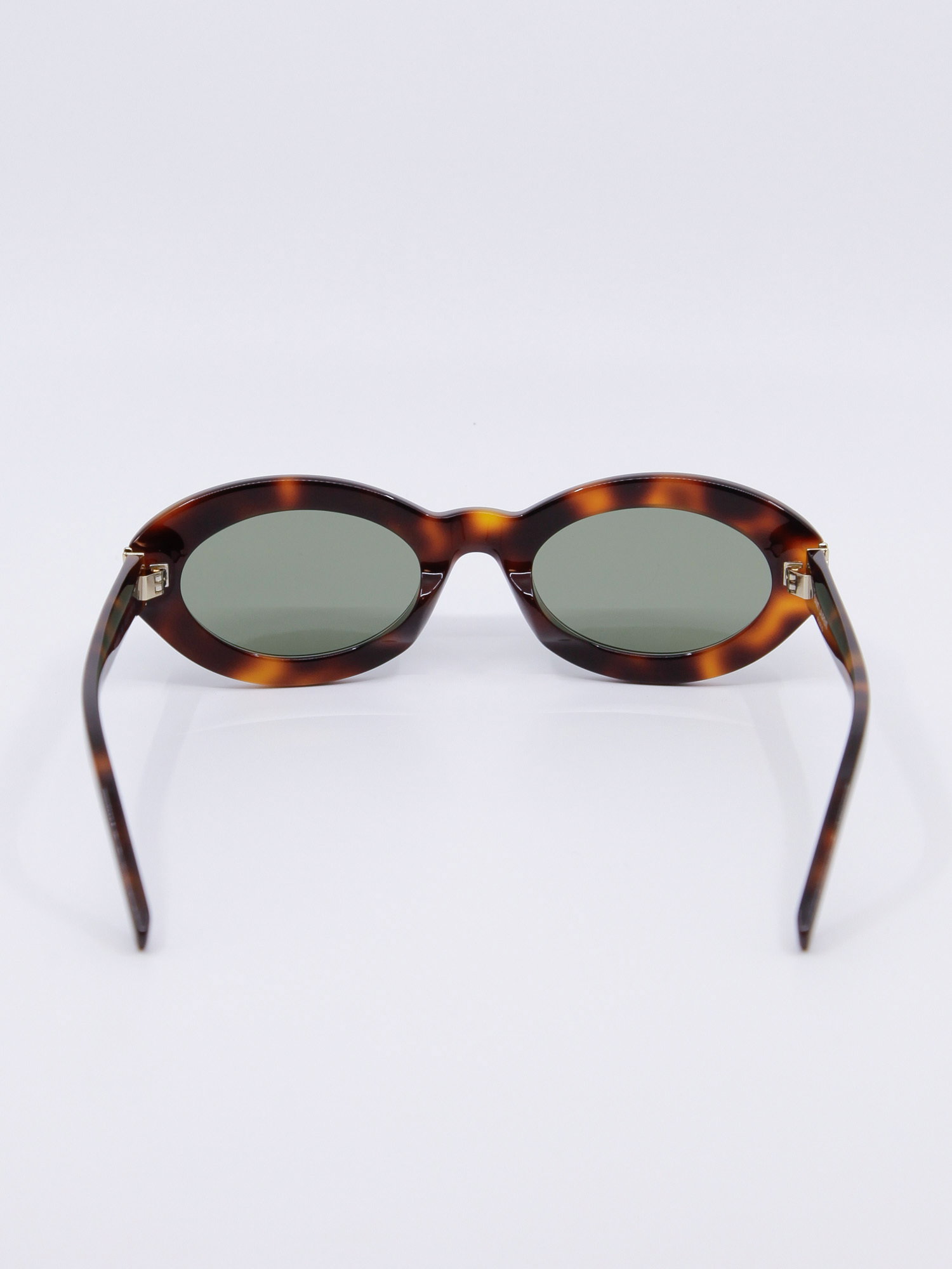 Oval solbrille i brun