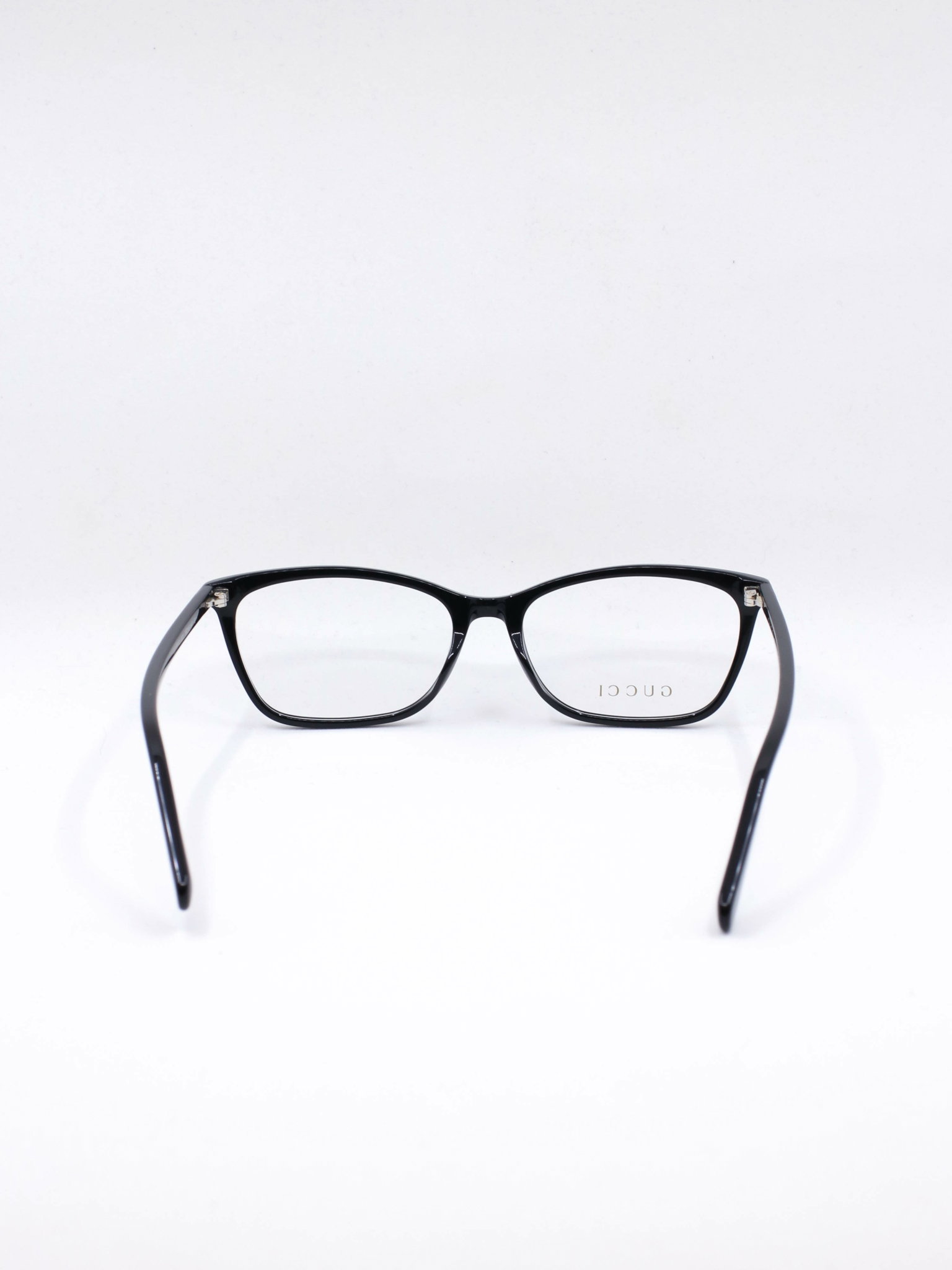 Klassisk svart brille