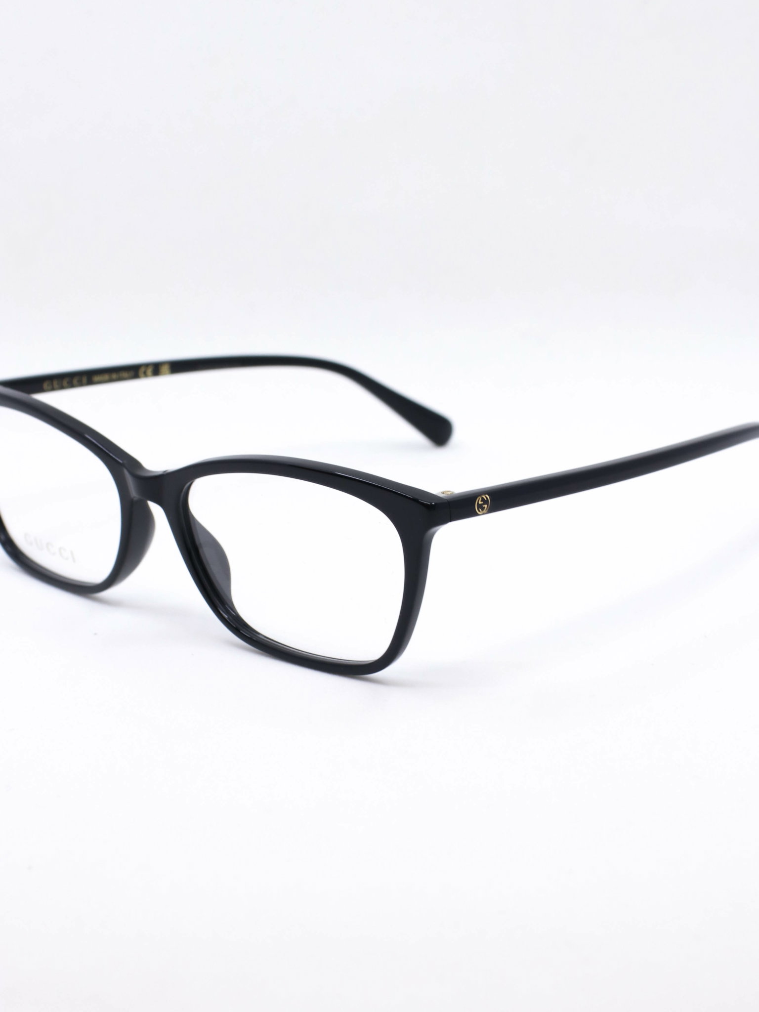 Klassisk svart brille