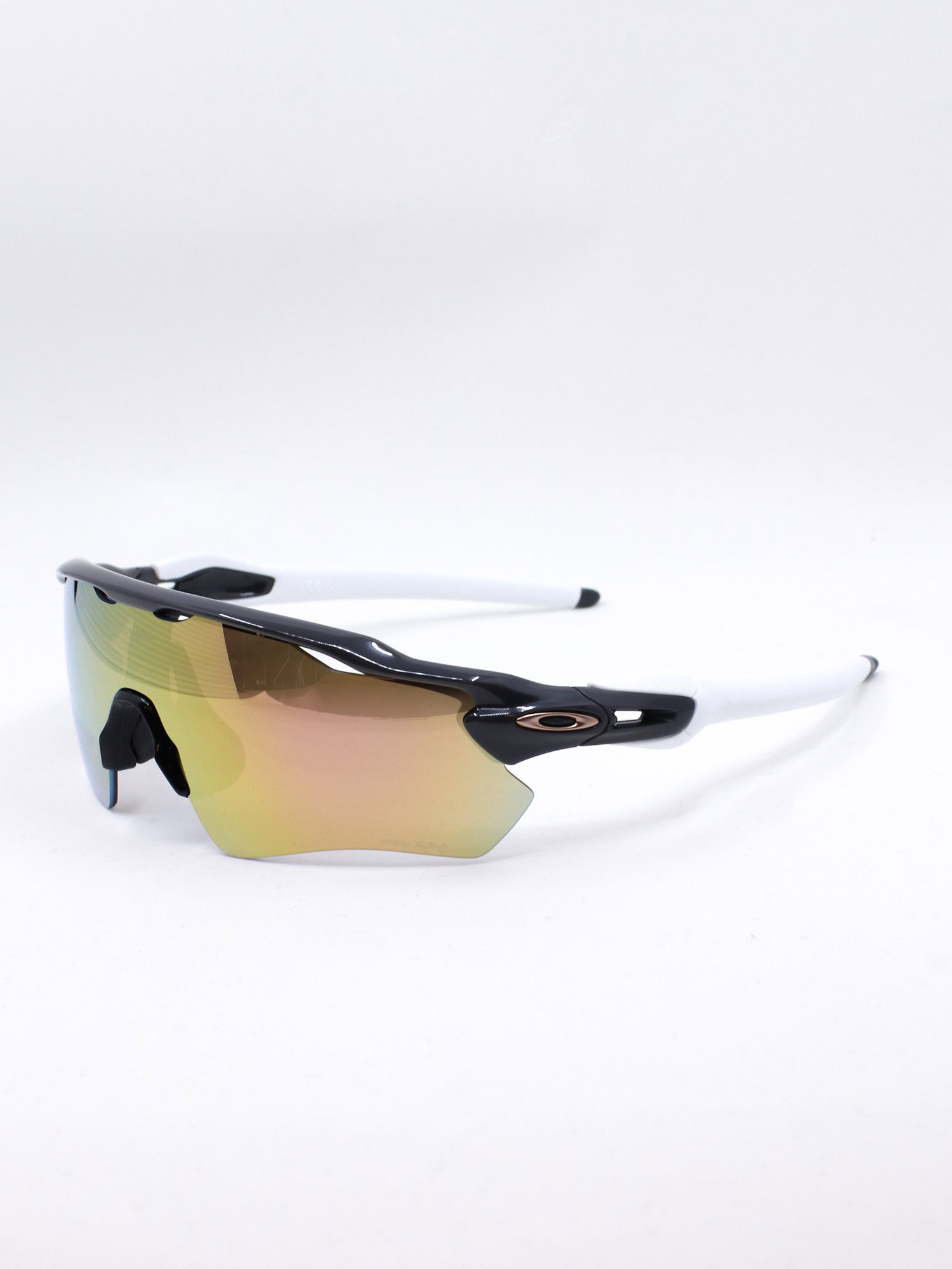 Sportsbrille med rosegull glass og svart ramme