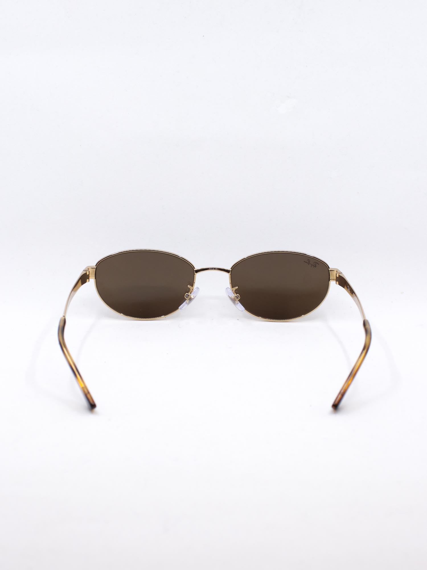 Solbrille i metall med brunt glass