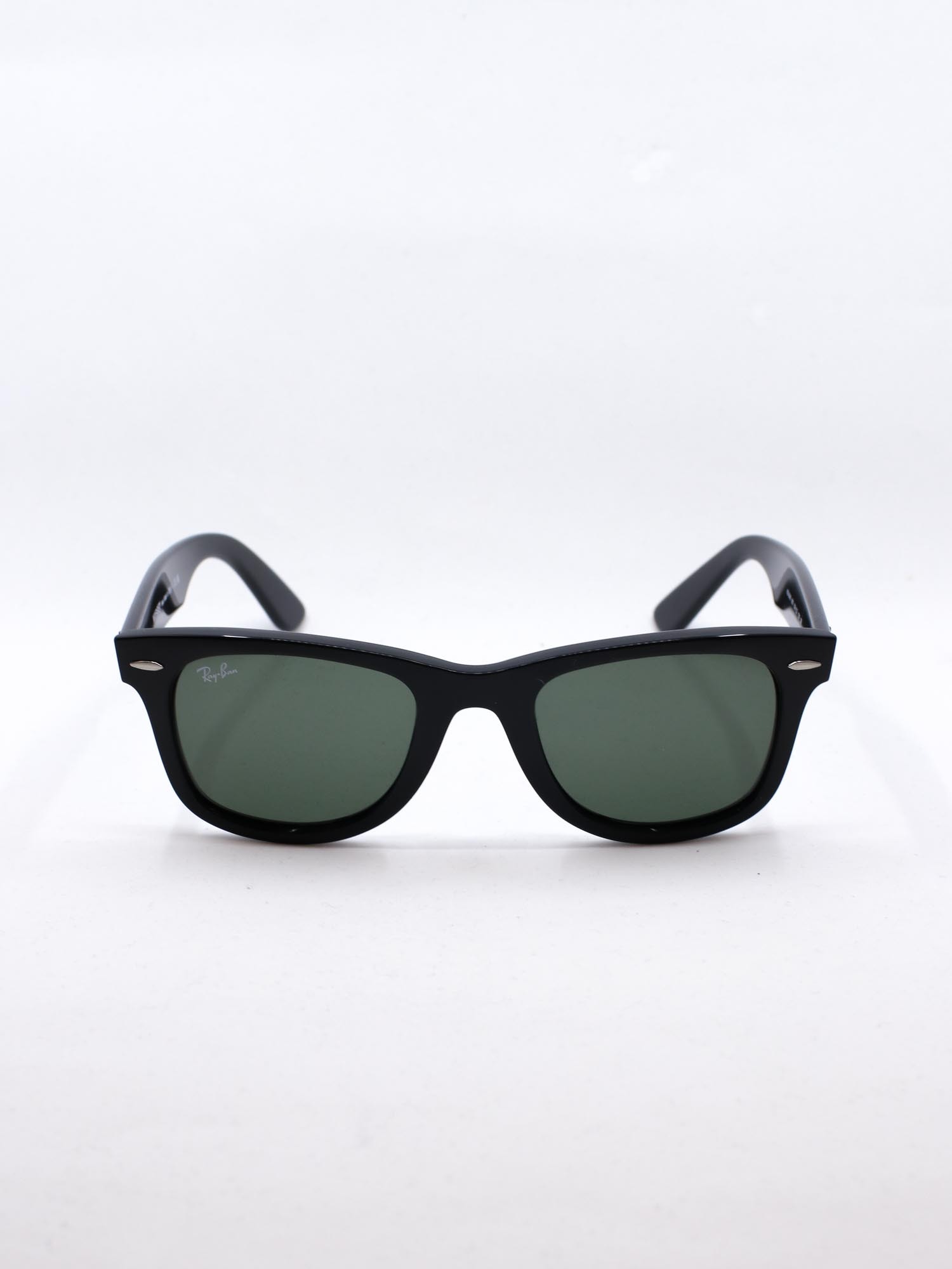 Svart rektangulær solbrille