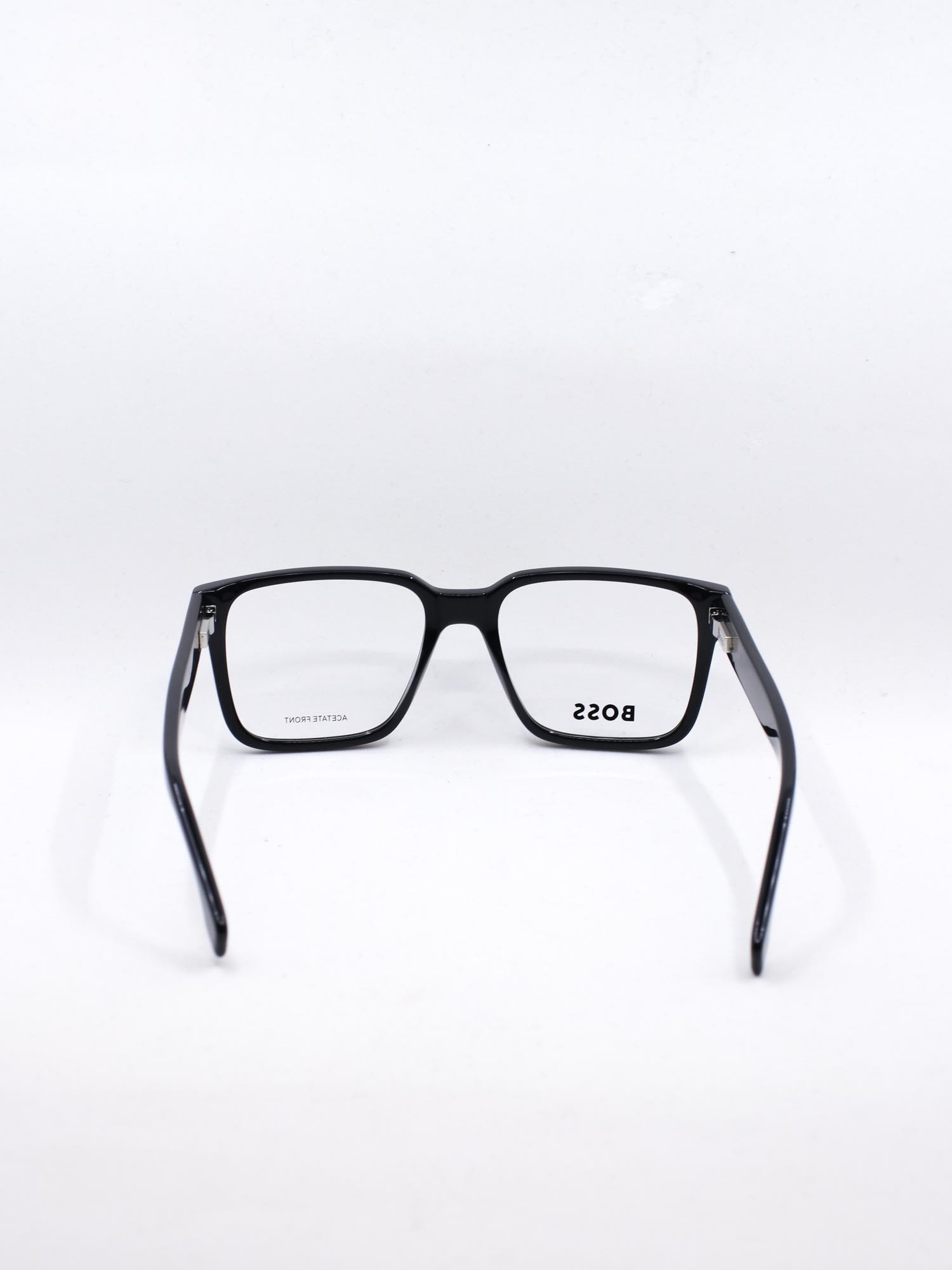 Brille i svart farge
