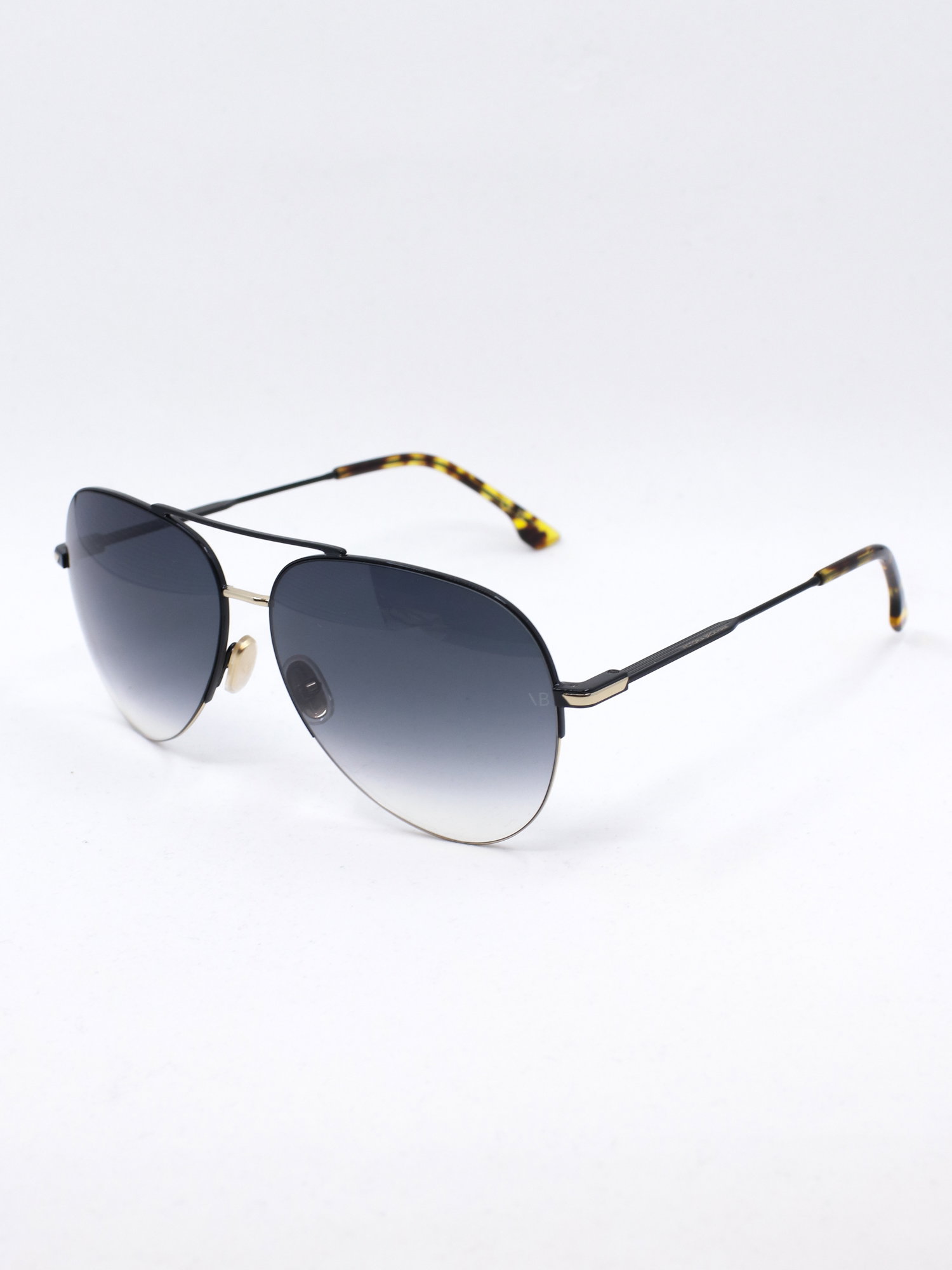 Pilotsolbrille i metall med graderte glass