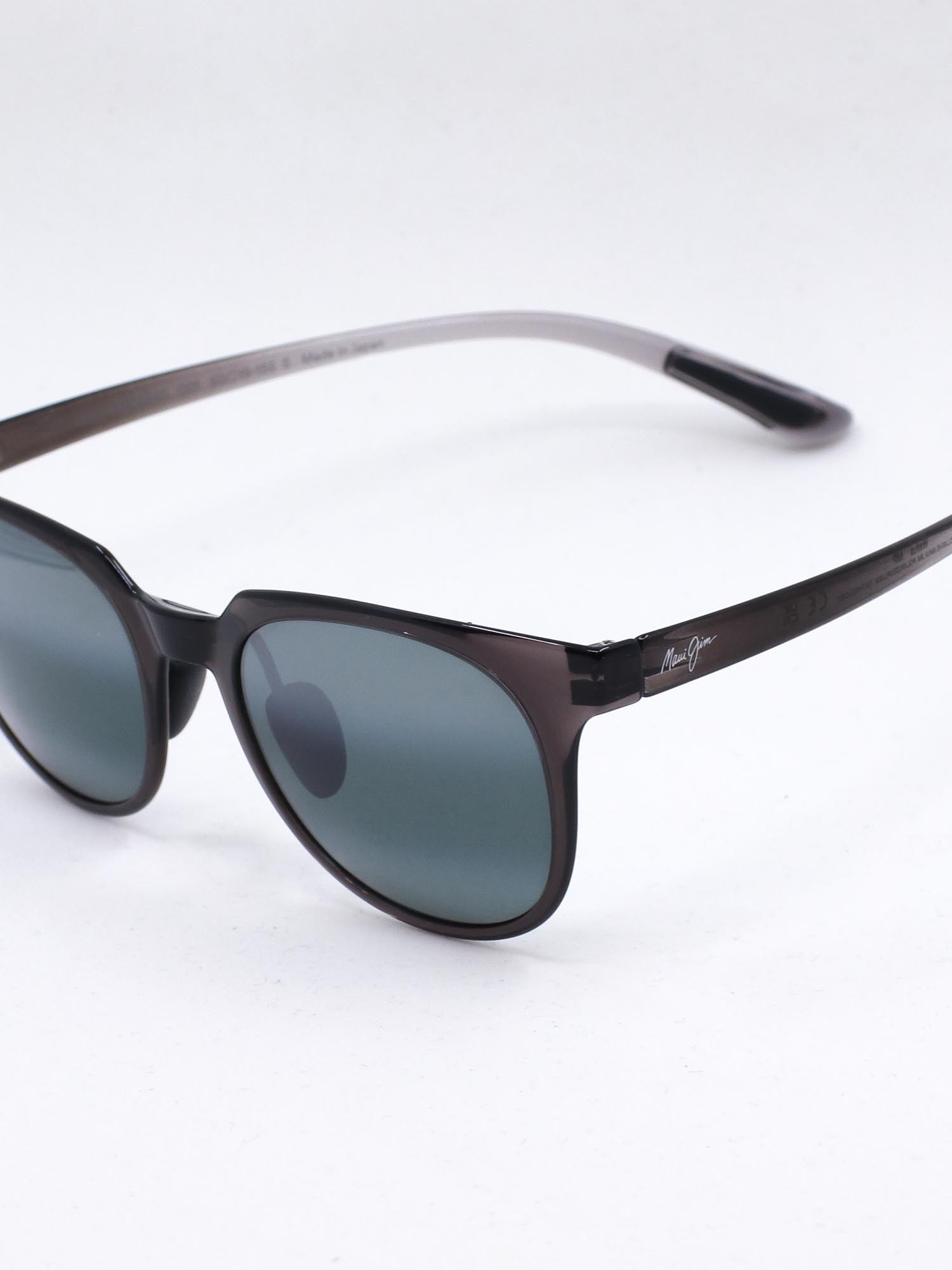 Solbrille fra Maui Jim i grå