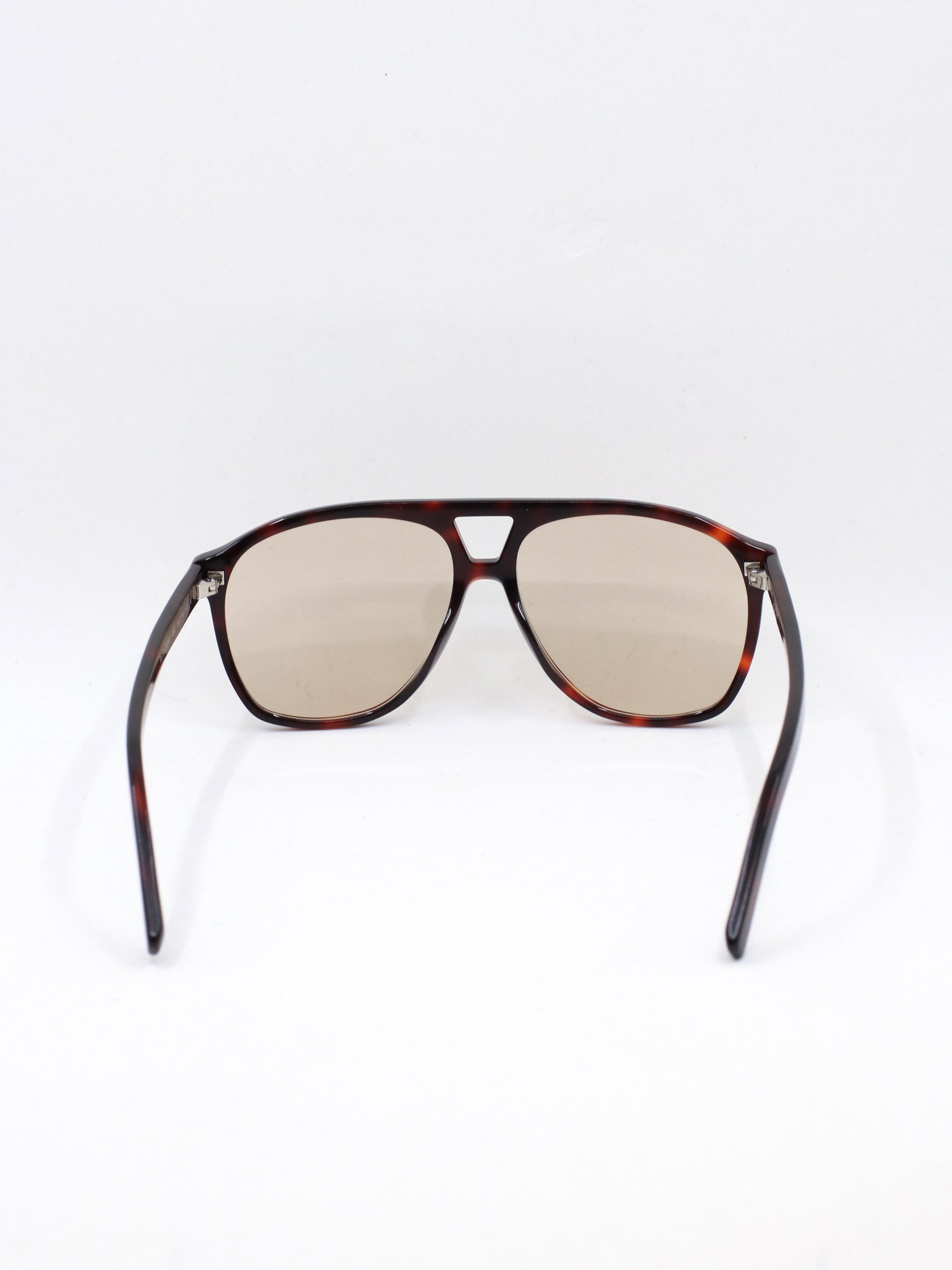 Brun pilotsolbrille med lysebrune glass
