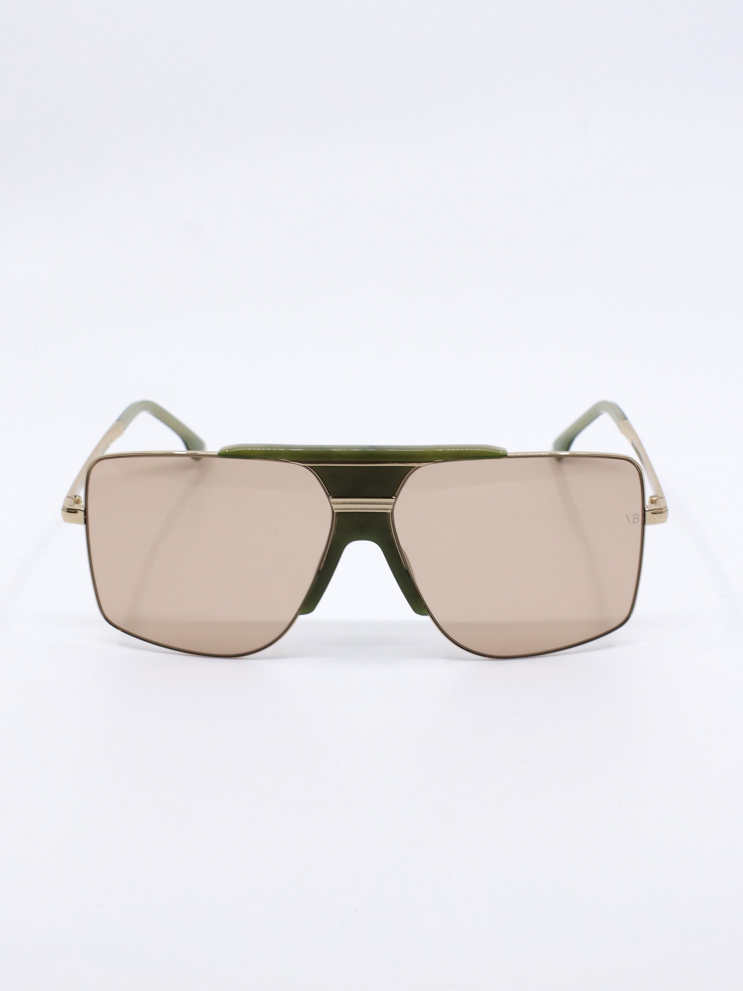 Pilotsolbrille med beige glass og grønn ramme