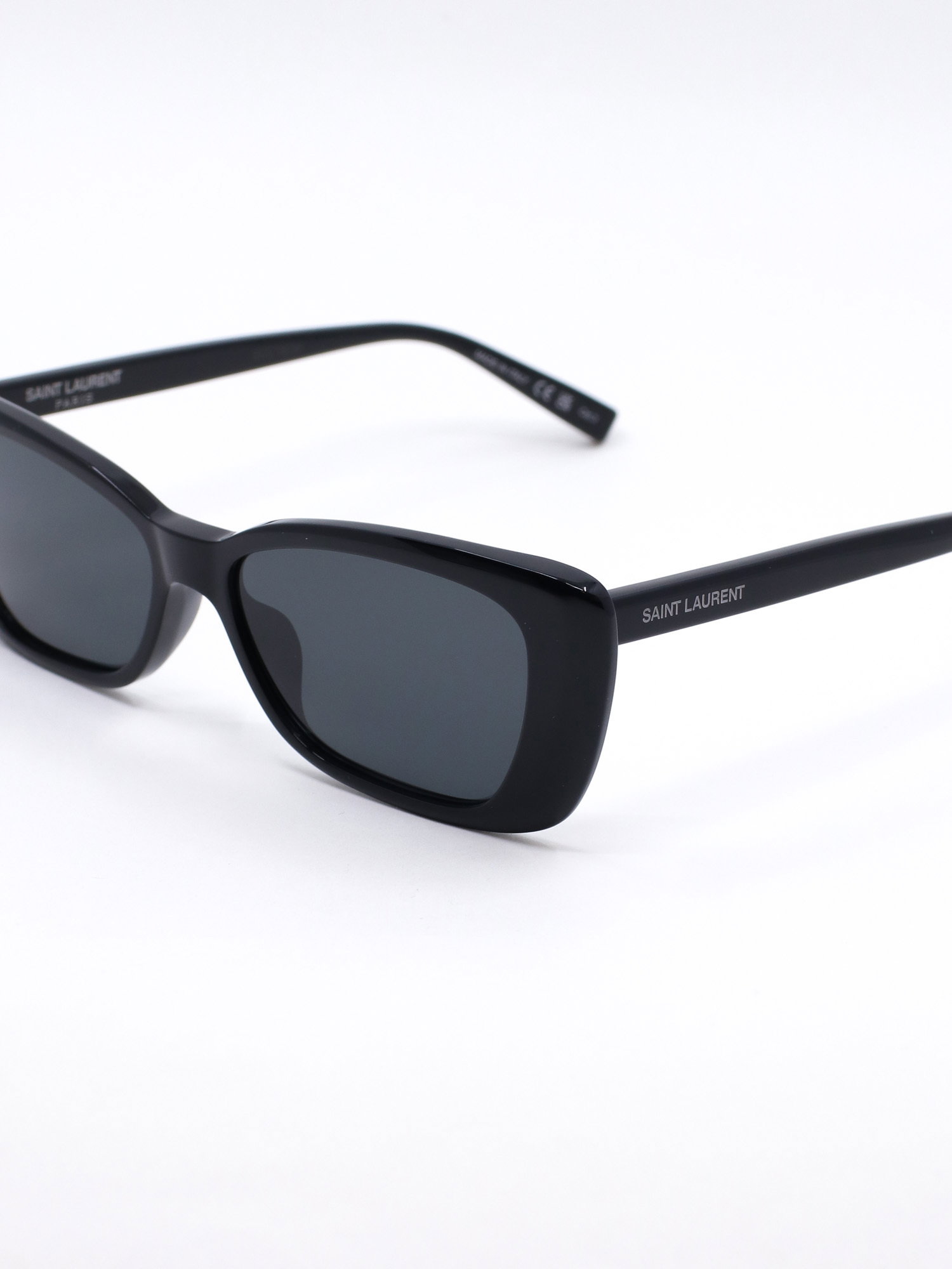 Cateye solbrille i svart