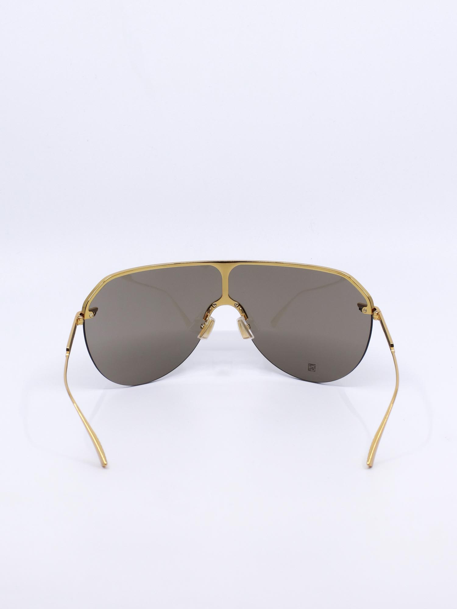 Pilotsolbrille med futurisk design