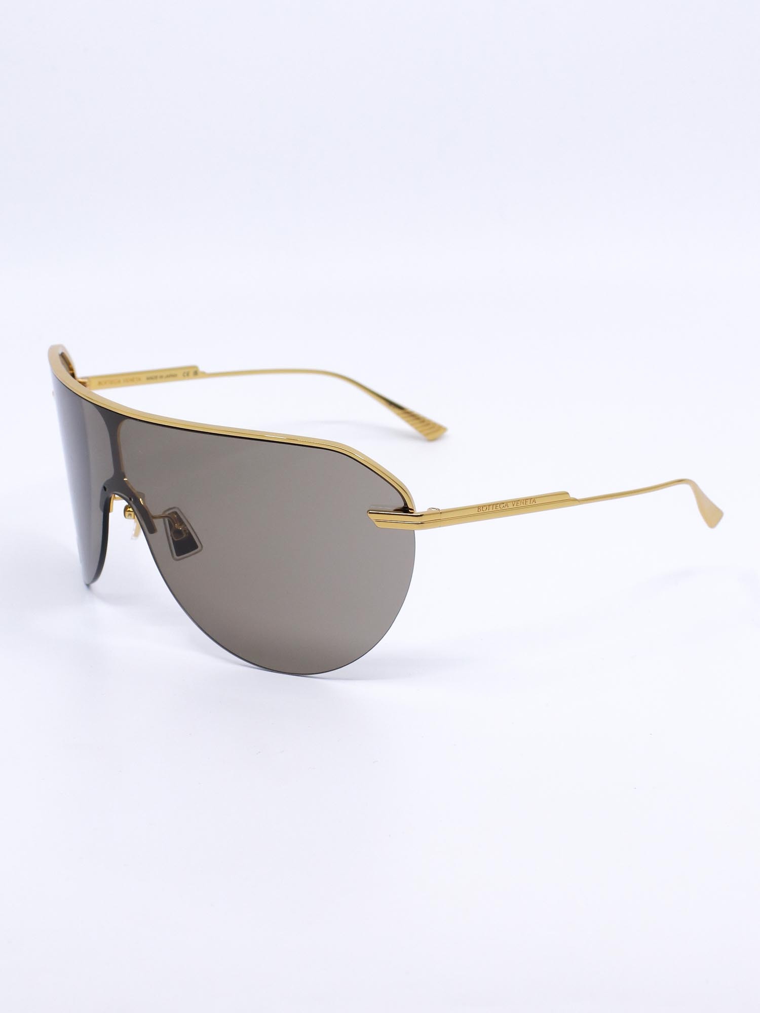 Pilotsolbrille med futurisk design