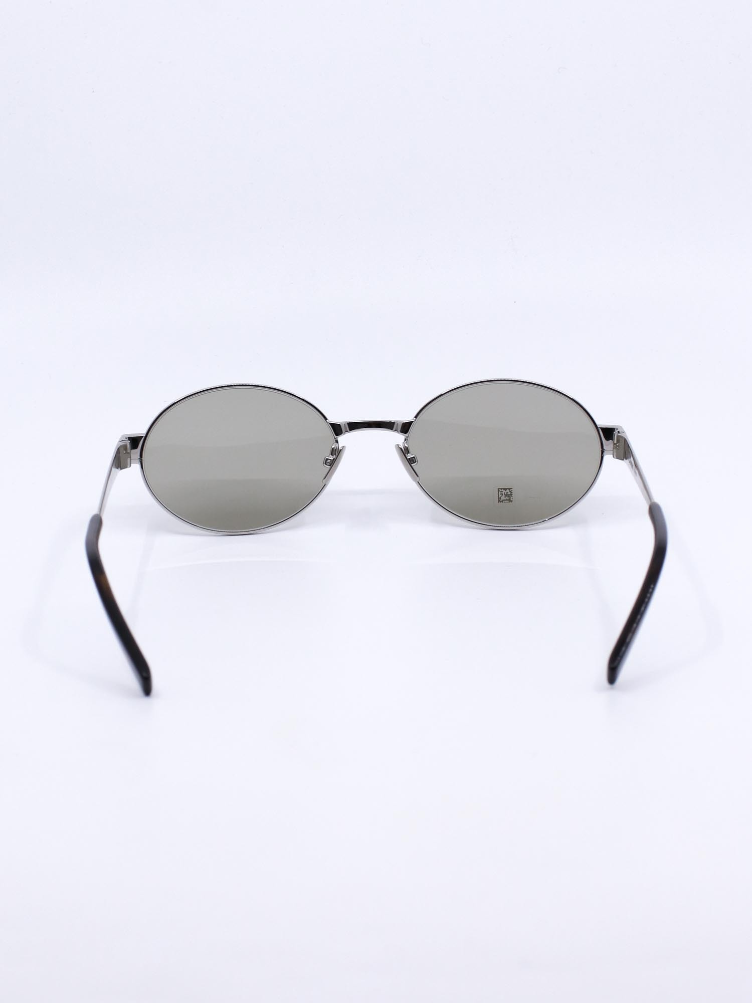 Metallsolbrille i sølv med oval fasong