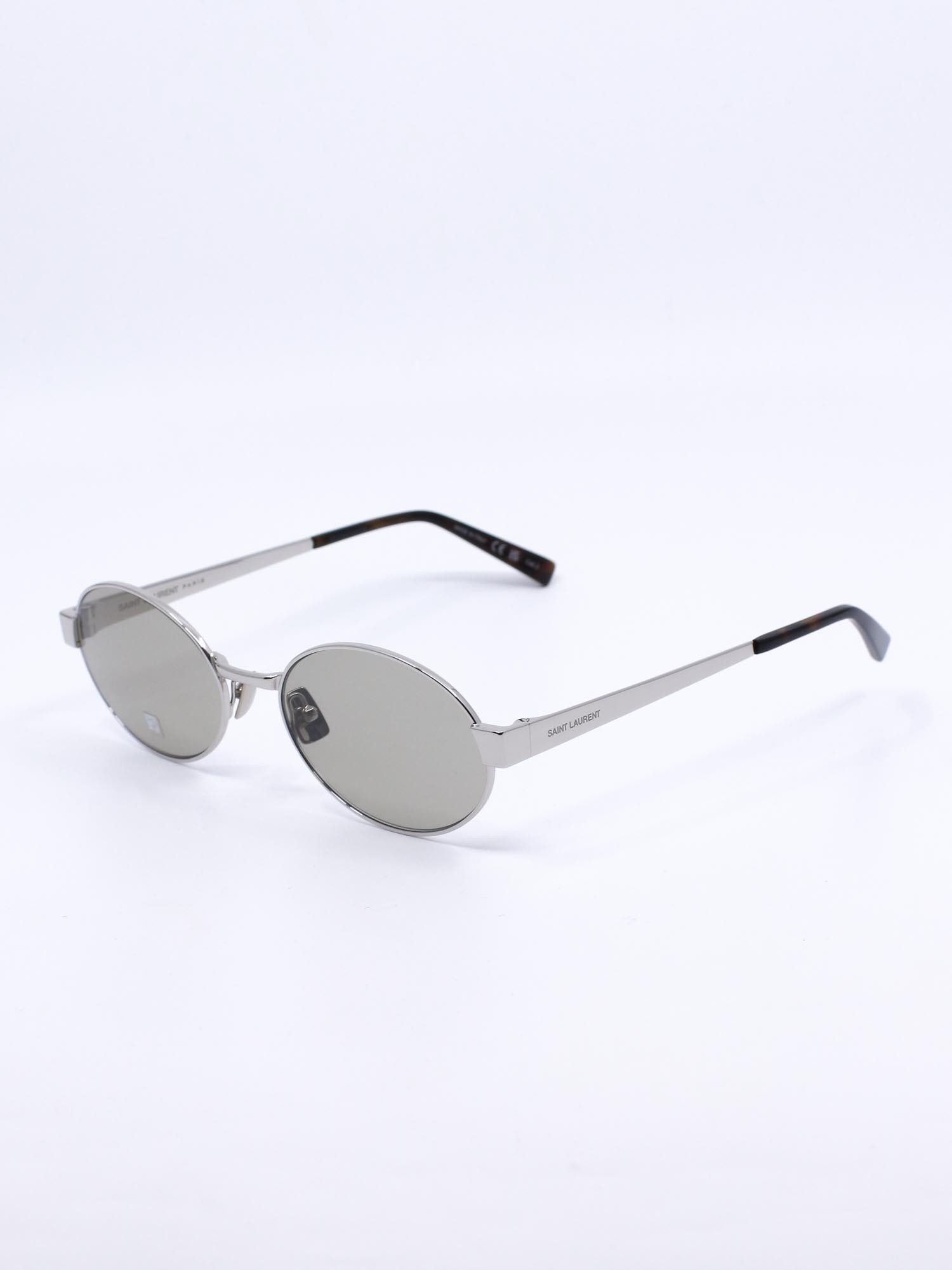Metallsolbrille i sølv med oval fasong