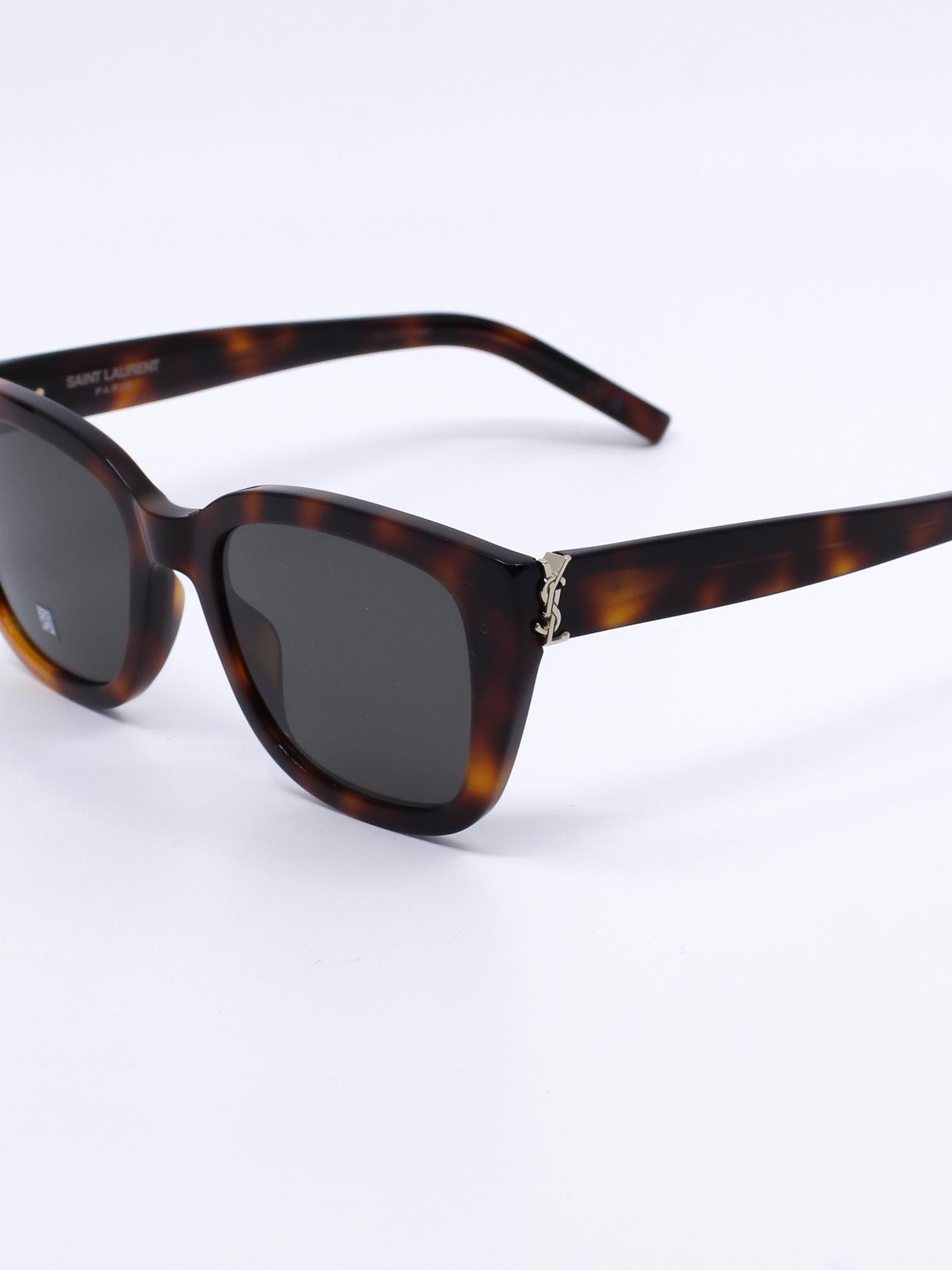 Cateye solbrille i brun med mørke glass