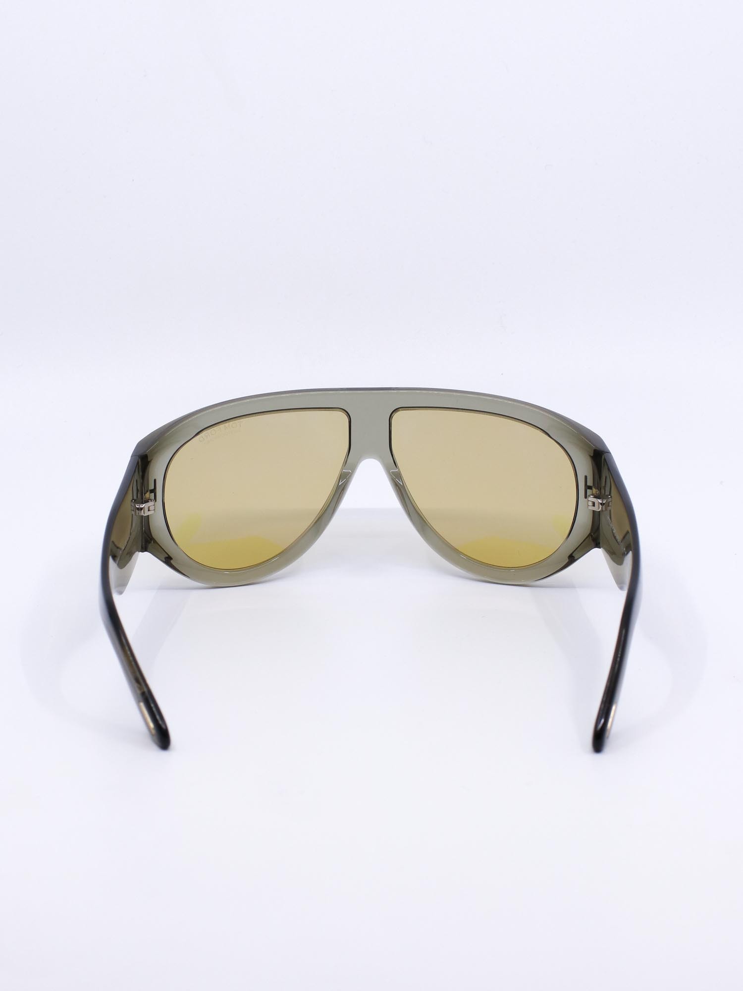 Pilotsolbrille i grønn med gule glass