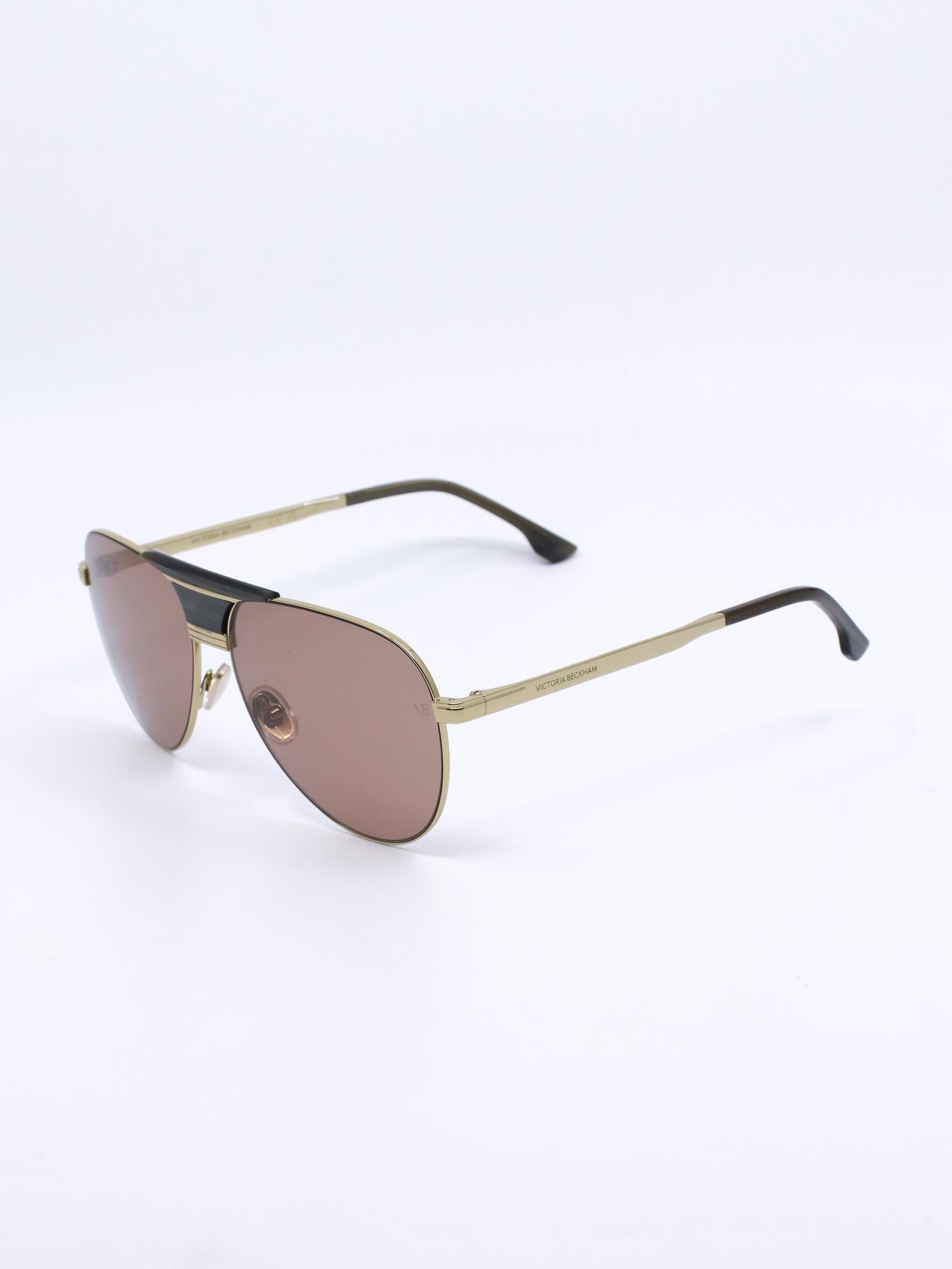 Pilotsolbrille med bruntonede glass og metallramme