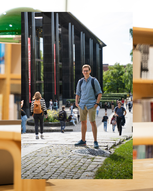 Bilde av student ved universitet