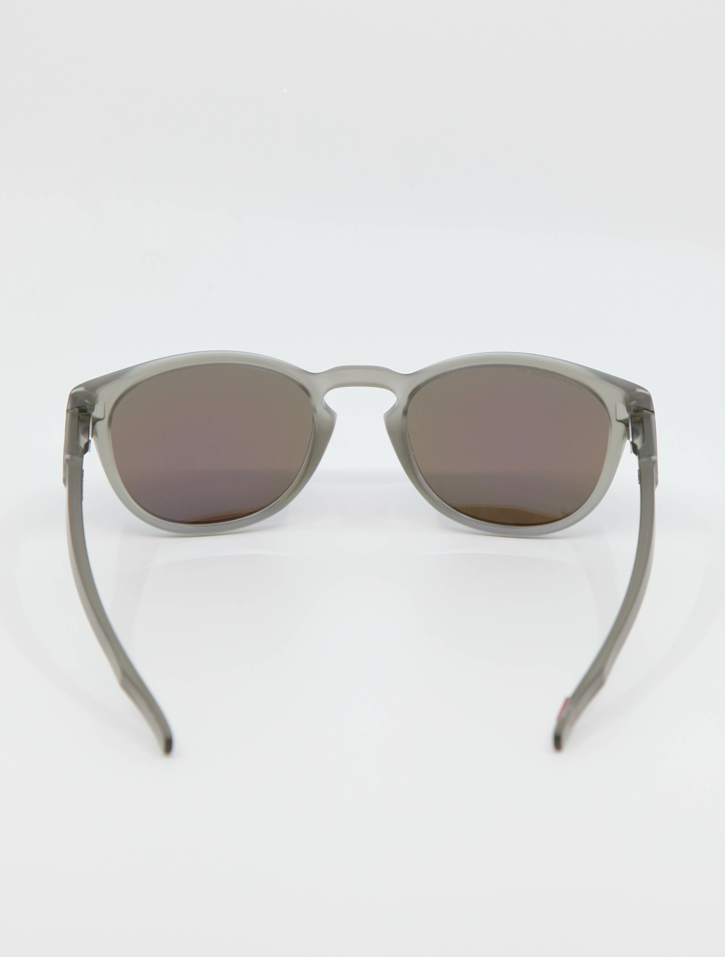 Bilde av solbrille fra Oakley modell Latch