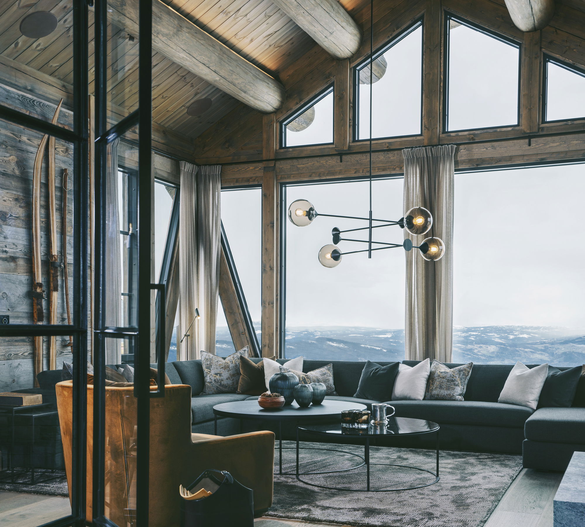 LFK Om oss Cover mobile