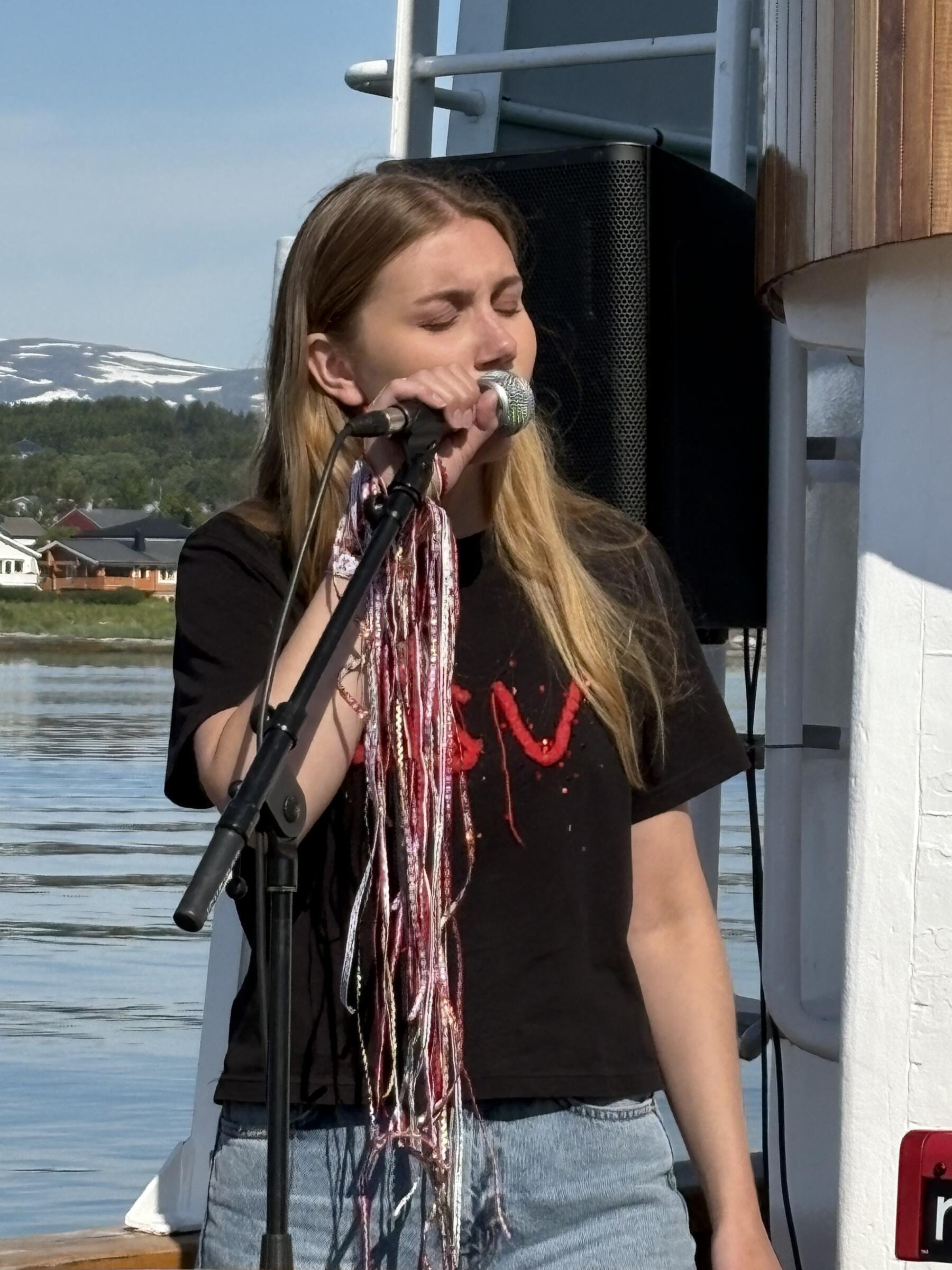 Ella Marie Hætta Isaksen