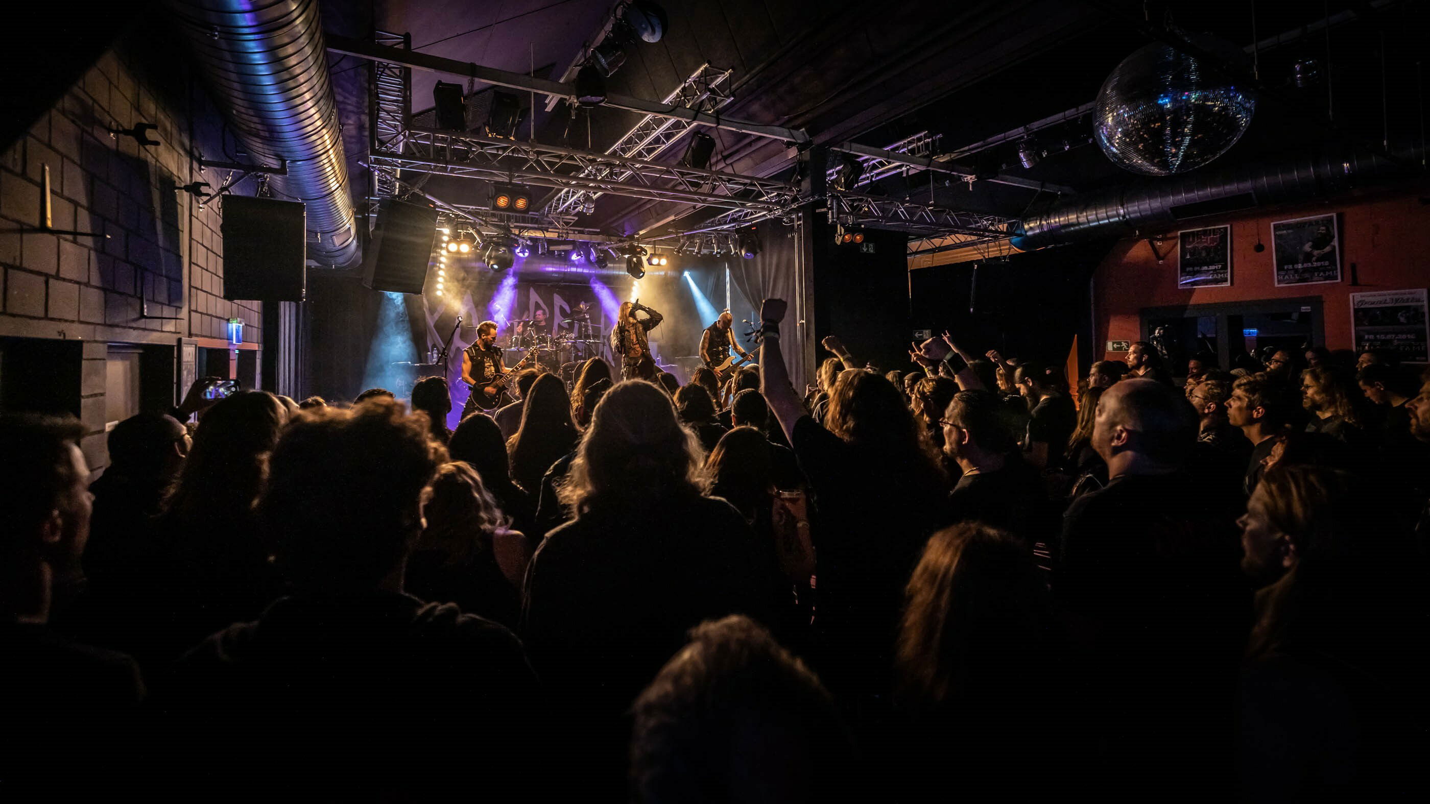 Kampfar foto Carl Eek