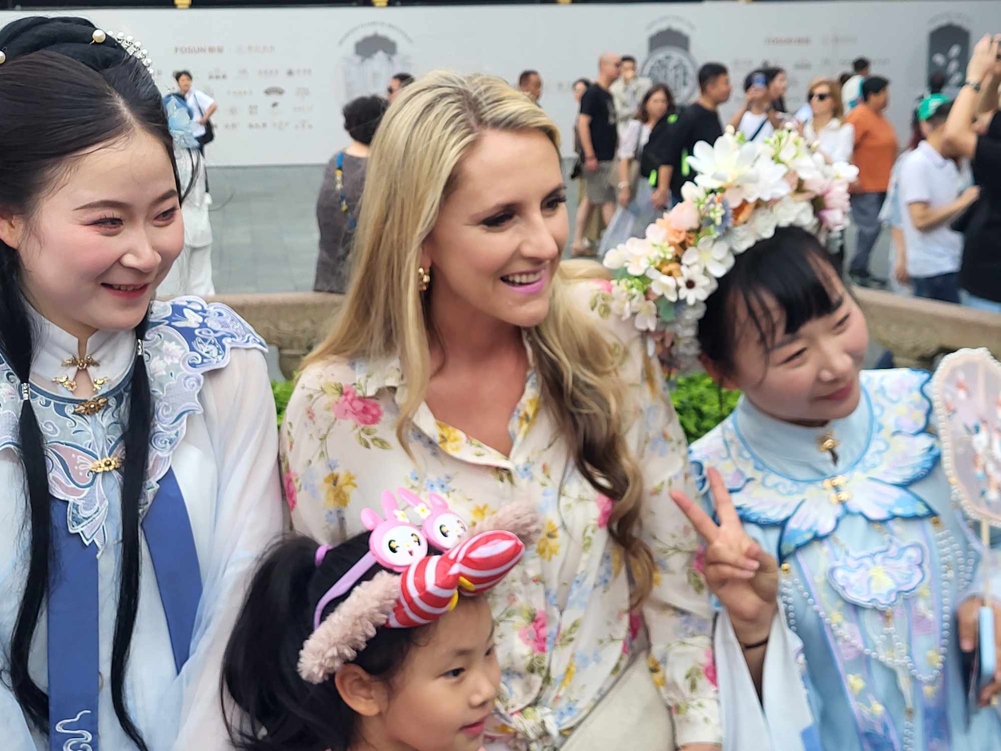 Maria Arredondo møter fans i Kina (Foto: Bjørn Terje Bråthen)