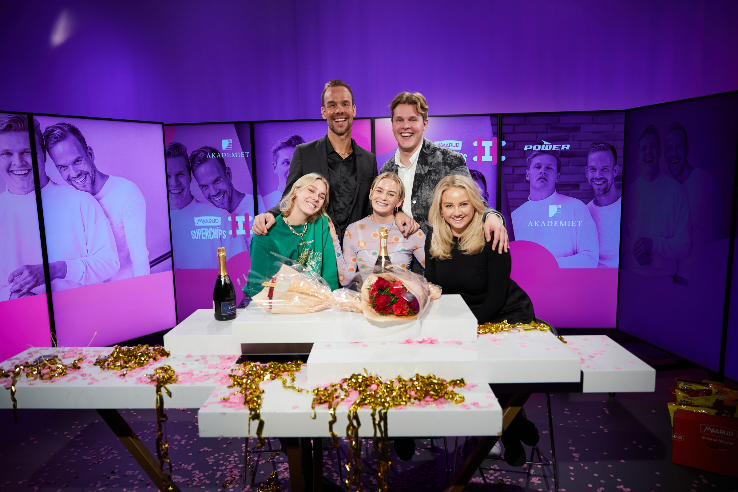 Med Vegard Harm og Morten Hegseth i Panelet-studio. (Foto: Kristoffer Kumar)
