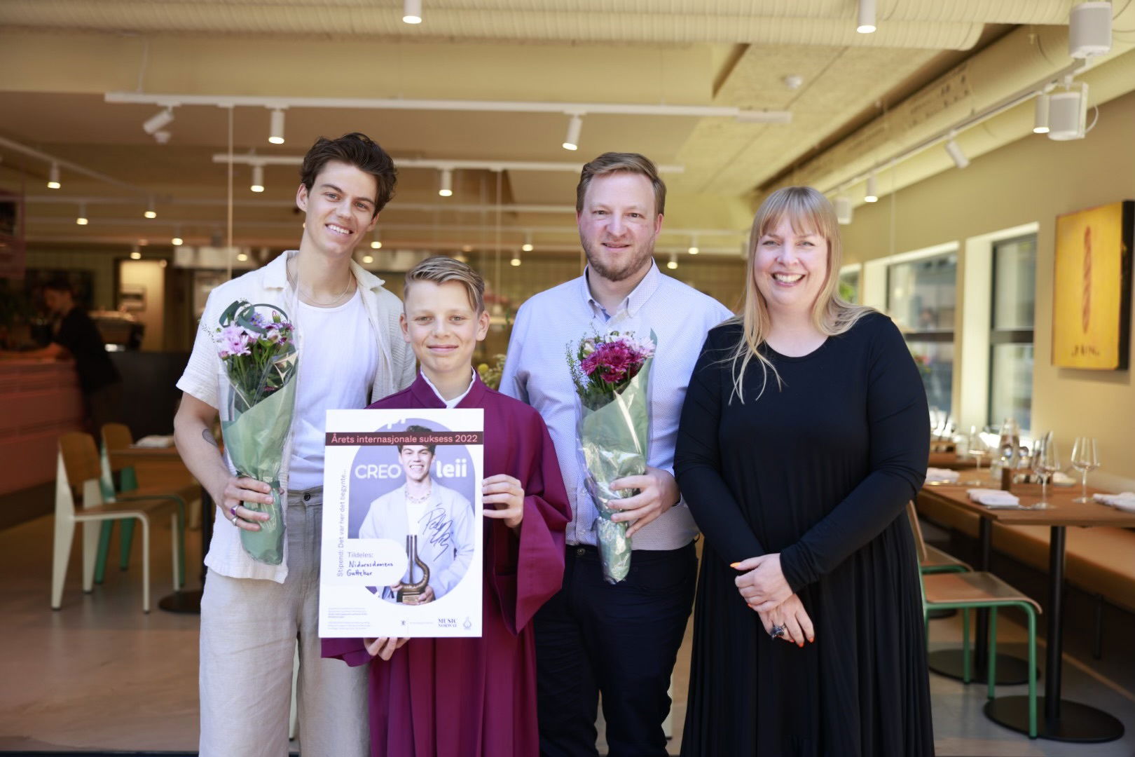 Fellesbilde utdeling "Det var her det begynte"-stipendet (Foto: Helge Brekke) [*]