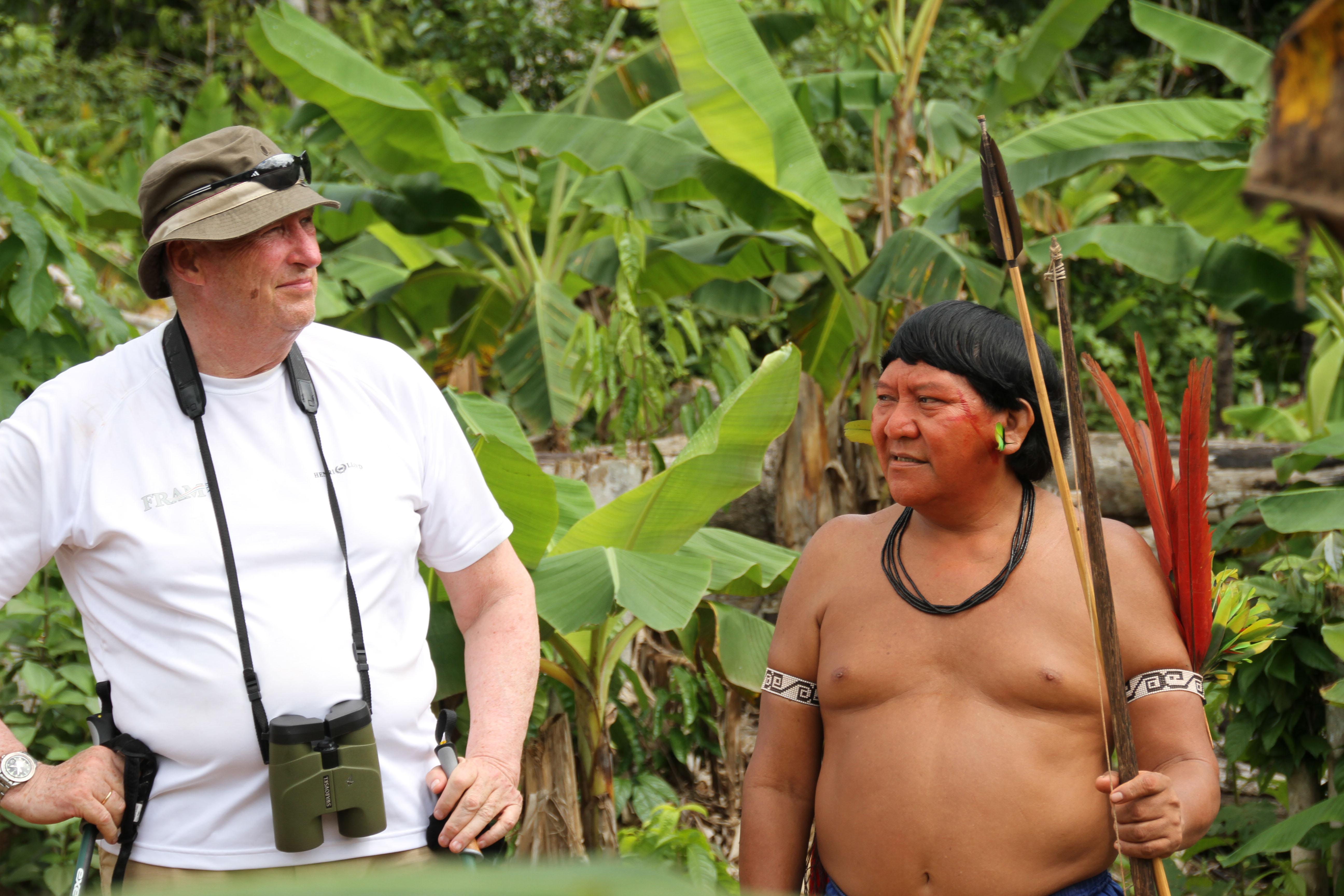 kong-harald-p-bes-k-hos-urfolk-i-amazonas-regnskogfondet